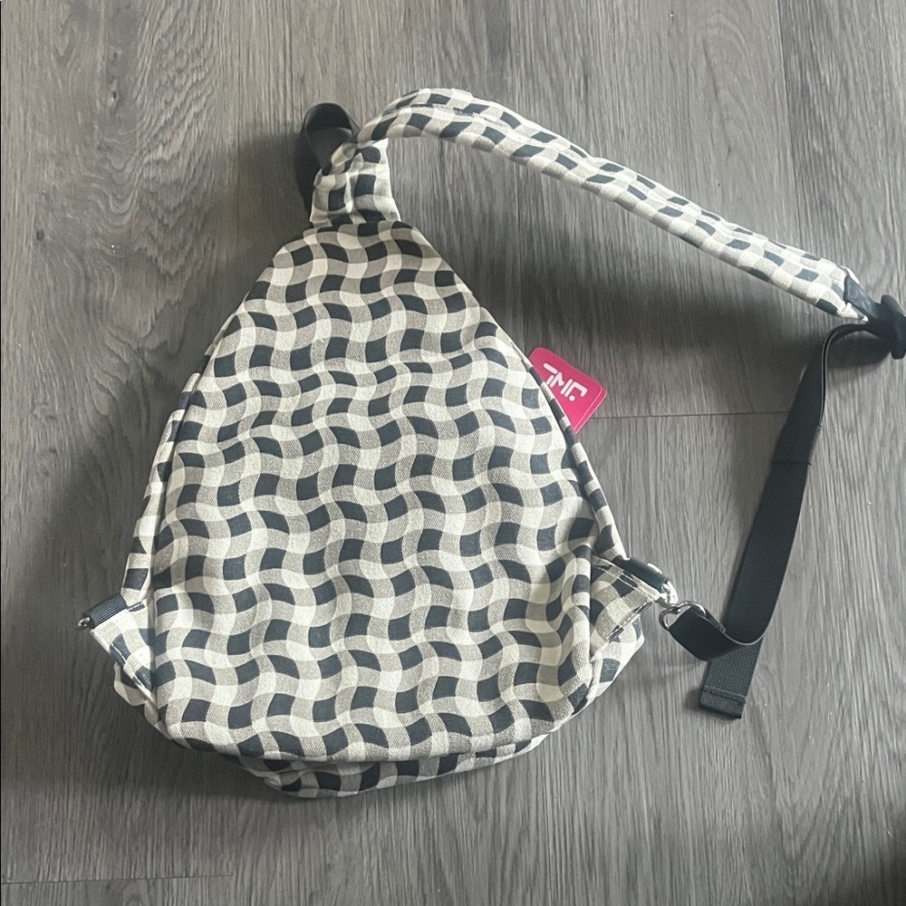 Geometric Patterned Backpack - Picture 2 of 5